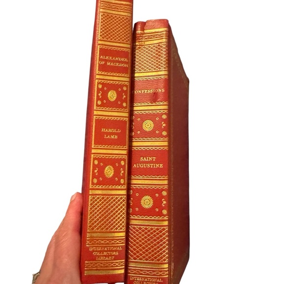VINTAGE 2 Books Bundle 2 HardBack Confessions St. Augustine, Alexander Macedon - Picture 3 of 17